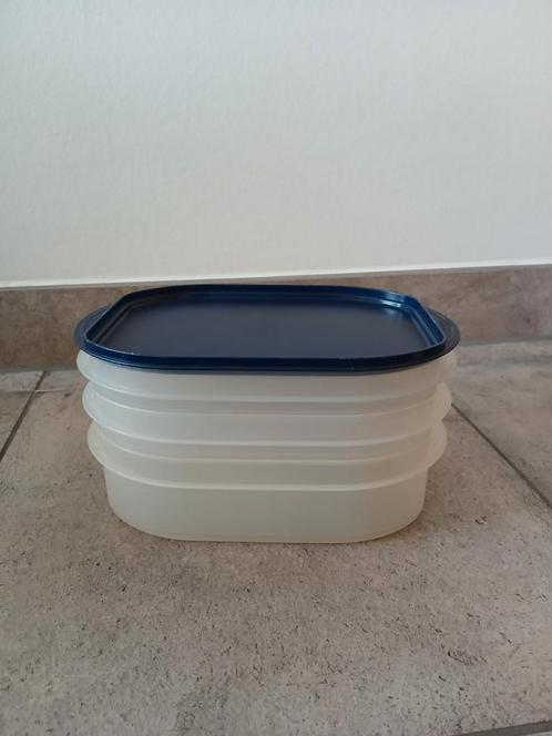 Tupperware vleeswarendoos/vleeswarentrio, stapel 3, kaasdoos, Huis en Inrichting, Keuken | Tupperware, Gebruikt, Overige typen