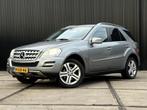 Mercedes-Benz M-klasse ML 300 V6 205 PK AUT | 3500KG TREKHAA, Auto's, Automaat, Euro 5, Gebruikt, Leder en Stof