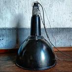 Vintage zwarte industriële hanglamp (bakeliet, Sovjet-Unie), Ophalen of Verzenden, Gebruikt, Metaal, Minder dan 50 cm