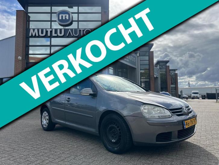 Volkswagen Golf 1.6 Optive 5deurs Automaat NAP Airco APK, Auto's, Volkswagen, Te koop, Golf, ABS, Airbags, Airconditioning, Centrale vergrendeling