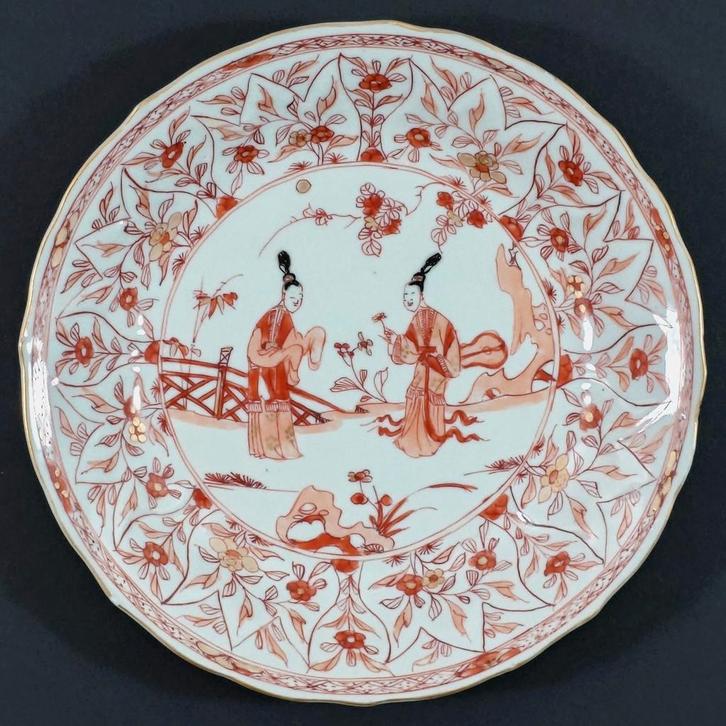 Chinees Kangxi 'melk en bloed' bord 1, Antiek en Kunst, Antiek | Porselein, Ophalen of Verzenden