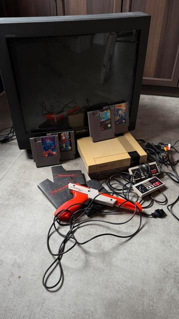 Nes actie pakket inclusief crt tv (sony trinitron) beschikbaar voor biedingen