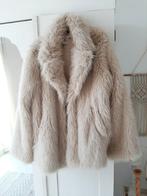 Mooie crème (faux fur)bontjas., Ophalen of Verzenden, Zo goed als nieuw, Beige