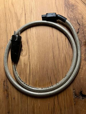 High end stroomkabel 230V beschikbaar voor biedingen