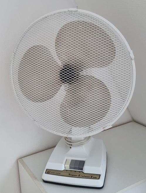 Te-koop Groot model ventilator van / fan voor in de tuin, Tuin en Terras, Overige Tuin en Terras, Ophalen