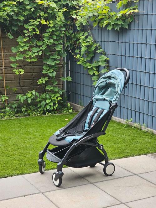 Babyzen YOYO ² buggy aqua  beensteun stokke zwart, Kinderen en Baby's, Buggy's, Zo goed als nieuw, Overige merken, Verstelbare rugleuning