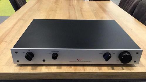 Van Medevoort MA111, Audio, Tv en Foto, Versterkers en Receivers, Gebruikt, Stereo, 60 tot 120 watt, Overige merken, Ophalen of Verzenden