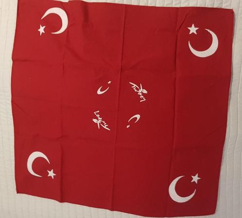 Bandana turkije turkey hoofddoek hoofddeksel turkse vlag, Sieraden, Tassen en Uiterlijk, Uiterlijk | Haarverzorging, Zo goed als nieuw