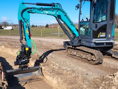 Minikraan graafmachine shovel met machinist te huur verhuur, Diensten en Vakmensen, Tuinmannen en Stratenmakers