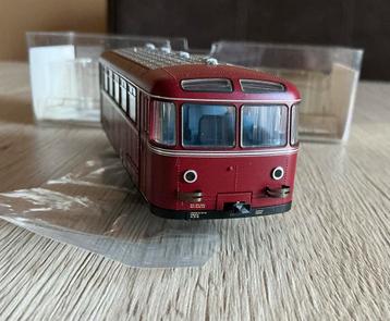 Railbus-bijwagen van de DB beschikbaar voor biedingen