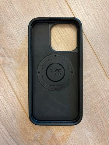 Quad Lock 14Pro case beschikbaar voor biedingen