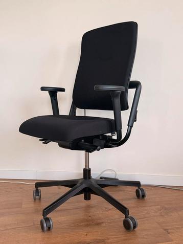 Zwarte Bureaustoel - Office chair beschikbaar voor biedingen