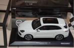 1:18 PORSCHE CAYENNE TURBO S white 2017 Minichamps WRH, Hobby en Vrije tijd, Modelauto's | 1:18, Verzenden, Zo goed als nieuw