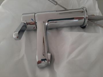Te koop: eenhendel mengkraan beschikbaar voor biedingen