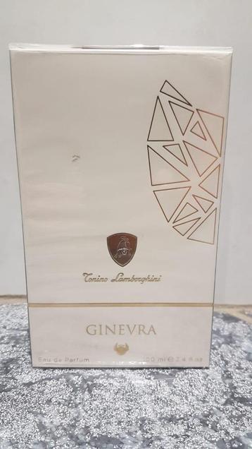 dames parfum beschikbaar voor biedingen