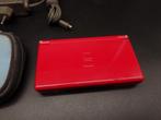 Nintendo ds lite rood met oplader en Pokémon hoesje., Gebruikt, Ophalen of Verzenden, DS Lite, Rood