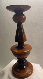 Massief houten dubbelkleurig gelakte kandelaar, Ophalen of Verzenden, Bruin, Hout, Minder dan 25 cm