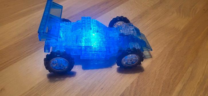 Laser Pegs Bouwvoertuig met licht!, Kinderen en Baby's, Speelgoed | Overig, Zo goed als nieuw, Jongen of Meisje, Ophalen of Verzenden