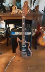 Elektrische gitaar + versterker jaren 60, Muziek en Instrumenten, Ophalen, Gebruikt, Solid body, Overige merken