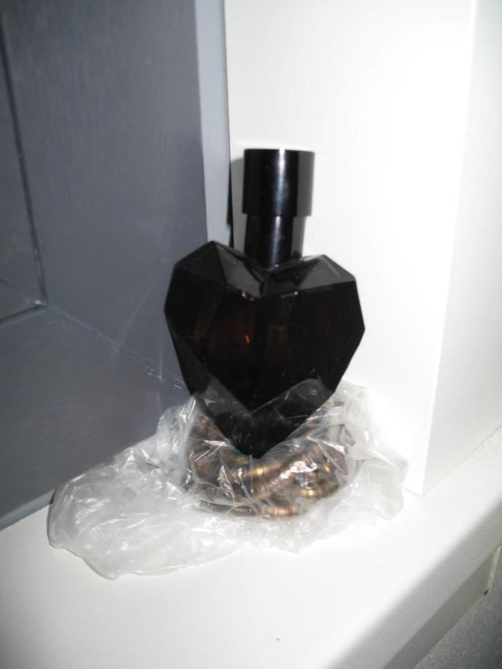 Zeldzaam Diesel Loverdose Tattoo EDP 30 ml, Verzamelen, Parfumverzamelingen, Zo goed als nieuw, Parfumfles, Gevuld, Ophalen of Verzenden