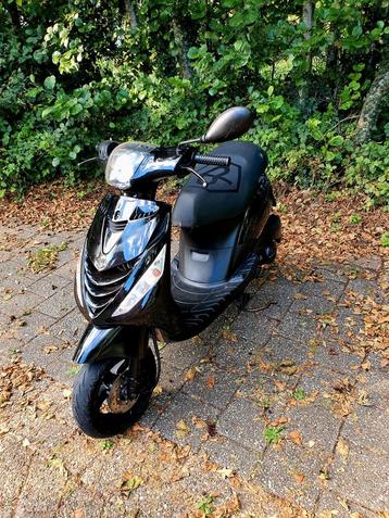 Piaggio zip snor beschikbaar voor biedingen