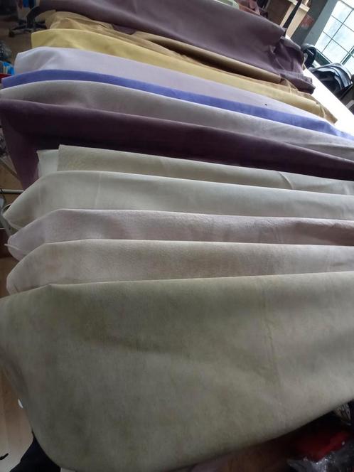 Heel veel kleuren pigskin voering/kleding leer,, Hobby en Vrije tijd, Stoffen en Lappen, Nieuw, Leer of Kunstleer, 30 tot 120 cm