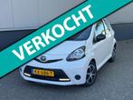 Toyota Aygo 1.0 VVT-i Comfort airco Nieuwe apk, Voorwielaandrijving, Euro 5, Gebruikt, 4 stoelen
