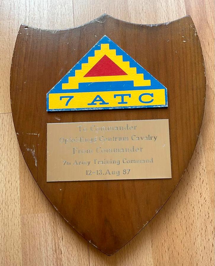 Militaria - Wapen schild - 7 ATC - Army Training Command, Verzamelen, Militaria | Algemeen, Landmacht, Overige typen, Nederland