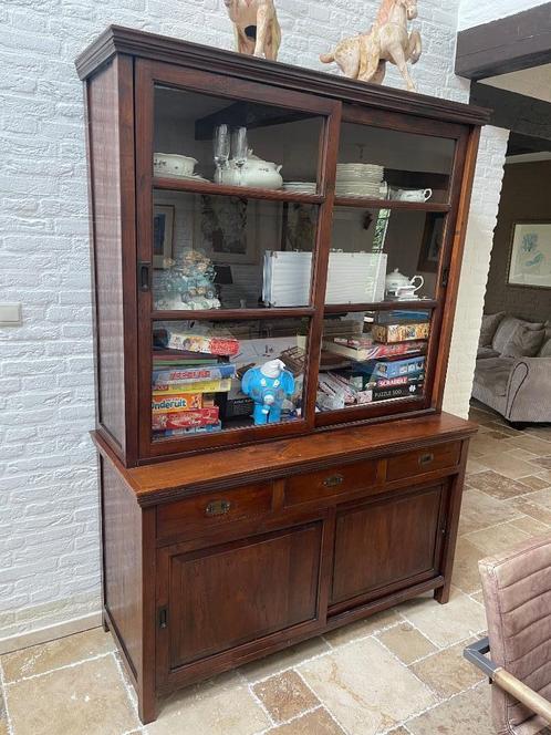 Prachtige koloniale mahoniehouten kast, Antiek en Kunst, Antiek | Meubels | Kasten, Ophalen of Verzenden