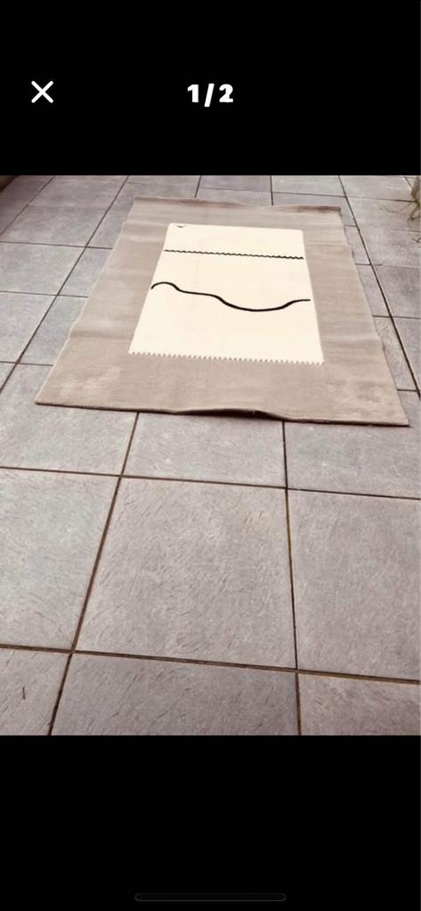 Mooi salon tapijt - Beige met modern design, Huis en Inrichting, Stoffering | Tapijten en Kleden, Beige, 150 tot 200 cm, 200 cm of meer