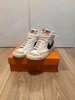 Nike Blazer Mid '77 VNTG, Ophalen of Verzenden, Zo goed als nieuw, Wit, Sneakers of Gympen