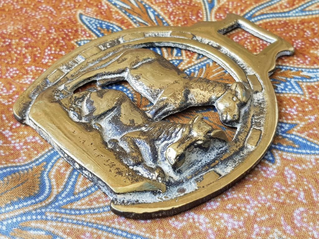 Antiek kleppermannetje uit Engeland met paarden 9 cm. 1900., Ophalen of Verzenden, Koper