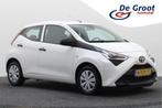 Toyota Aygo 1.0 VVT-i x-fun 5-Deurs, Airco, Cruise, Bluetoot, Voorwielaandrijving, Stof, Gebruikt, 4 stoelen