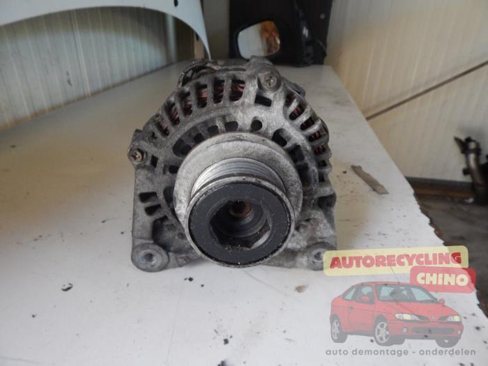 Dynamo van een Renault Kangoo, Auto-onderdelen, Motor en Toebehoren, Renault, Gebruikt, 3 maanden garantie, Ophalen