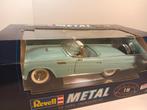 Ford Thunderbird bleu revell, Hobby en Vrije tijd, Modelauto's | 1:18, Revell, Ophalen of Verzenden, Zo goed als nieuw, Auto