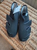 Verbandschoen - Varomed - Maat 45 breedtemaat is verstelbaar, Diversen, Verpleegmiddelen, Ophalen of Verzenden, Zo goed als nieuw