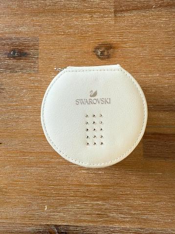 Swarovski sieradendoosje in goede staat beschikbaar voor biedingen