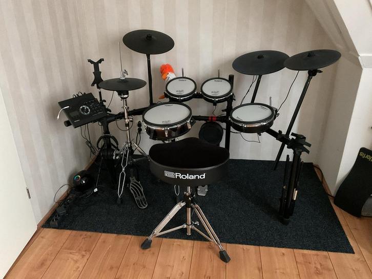 Roland TD-17KV Luxe  uitvoering!, Muziek en Instrumenten, Drumstellen en Slagwerk, Zo goed als nieuw, Roland, Elektronisch, Ophalen