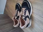 Zgan sneakers mt 37 Graceland, Ophalen of Verzenden, Zo goed als nieuw, Sneakers of Gympen