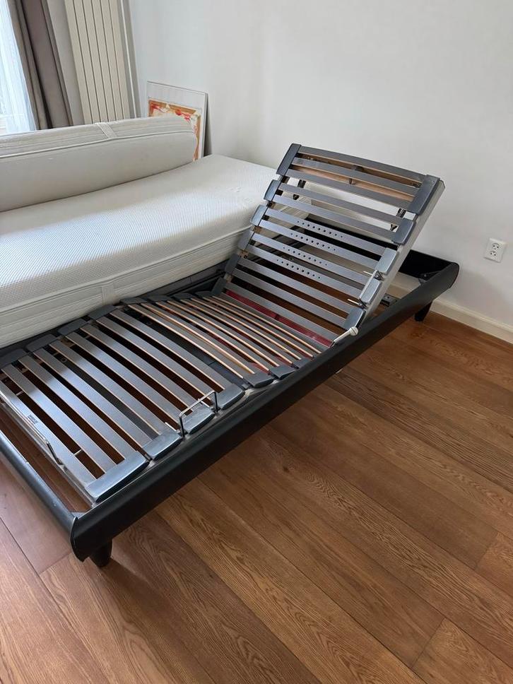 Swissflex Compleet Bed - Topkwaliteit!, Huis en Inrichting, Slaapkamer | Matrassen en Bedbodems, Gebruikt, Bedbodem, 180 cm, 210 cm