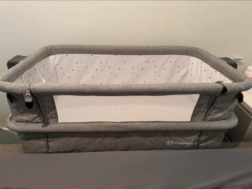 Kinderkraft co sleeper baby bed aanschuifbed cosleeper wieg, Kinderen en Baby's, Babywiegjes en Ledikanten, Zo goed als nieuw