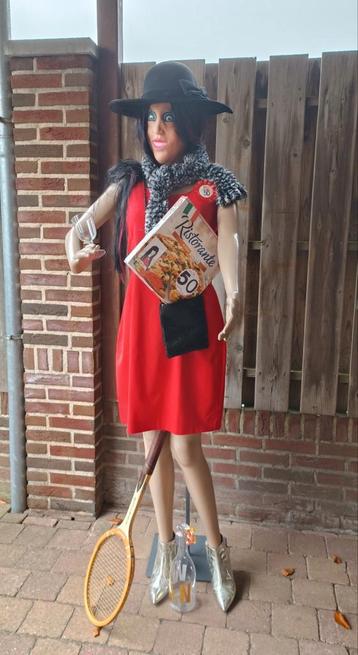 Abraham Sarah nodig  beschikbaar voor biedingen