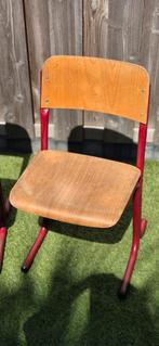 Twee oude schoolstoeltjes, Ophalen, Gebruikt, Stoel(en)