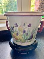 Grote cachpot petrus regout, Ophalen