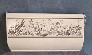 Brabantia Keukenrolhouder - Vintage Bloemmotief

Vintage  beschikbaar voor biedingen