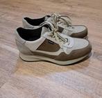 Sneakers Tudo Volta, Bruin, Ophalen of Verzenden, Zo goed als nieuw, Veterschoenen