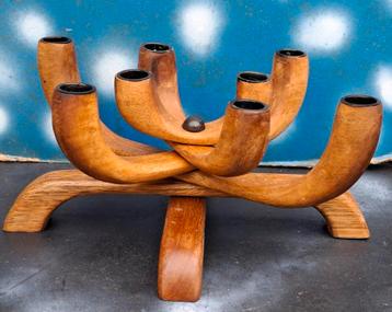 Kandelaar. Houten design kandelaar.  8 kaarsen.  34/15 cm. beschikbaar voor biedingen