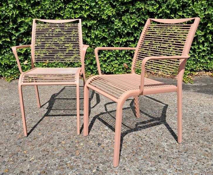 2 Apple Bee Hawaii dining tuinstoelen kleur zalm, Tuin en Terras, Tuinstoelen, Nieuw, Aluminium, Stapelbaar, Ophalen