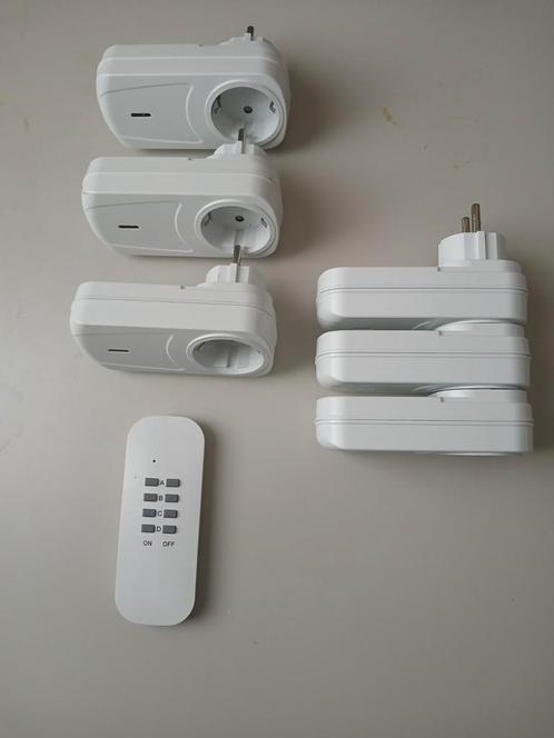 Draadloze Stopcontacten met Afstandsbediening - 6 Stuks, Huis en Inrichting, Woonaccessoires | Overige, Gebruikt, Ophalen of Verzenden