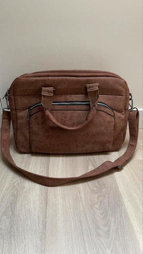 Winona Eliana laptoptas, Computers en Software, Laptoptassen, Zo goed als nieuw, 15 inch, Ophalen of Verzenden